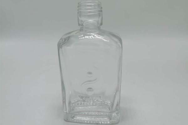 酒瓶定制為何這么受歡迎？